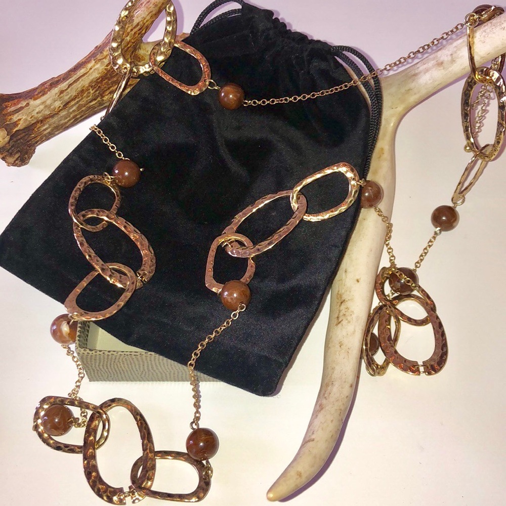 24 inch Gold Tone Link and Brown Bead Necklace